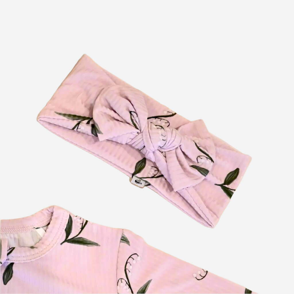 Ribbed Lilies Bow - Little Venture Co.