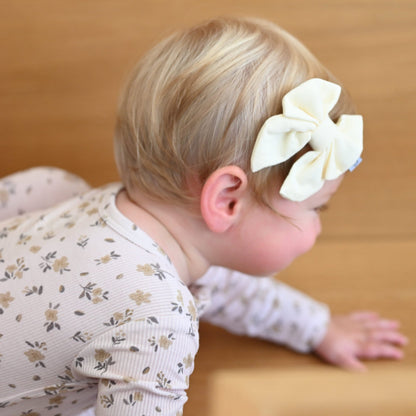 Oat Butterfly Clip Bow - Little Venture Co.